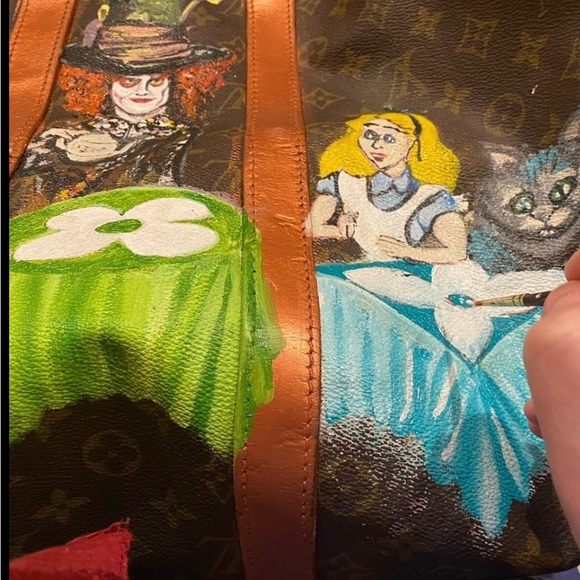 Meet your Posher, Lori - Picture 2 of 15